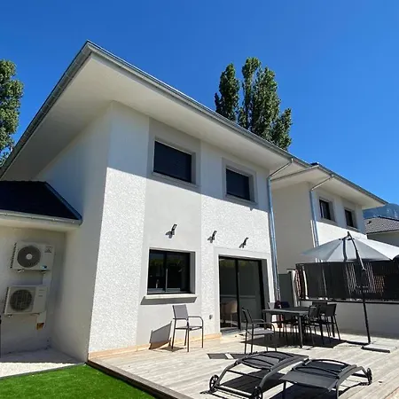 Aux Peupliers De Pradian - Baumier Villa